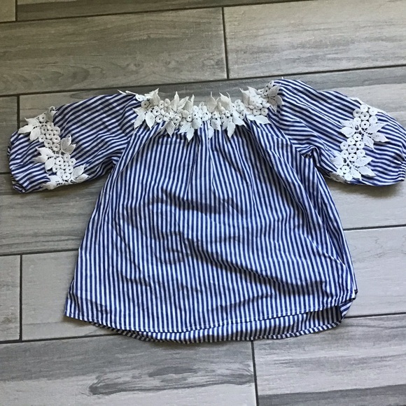 ♥️3x$20 - Bebe Girls Off-Shoulder Top - Picture 3 of 8